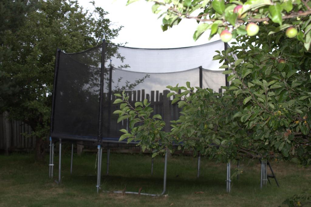 Zlty Dom Vrbov Apartment Luaran gambar